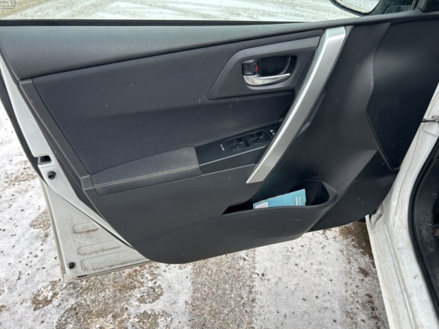 1454956-9 Toyota Auris Touring Sports Hybrid e-CVT, 136hk, 2015