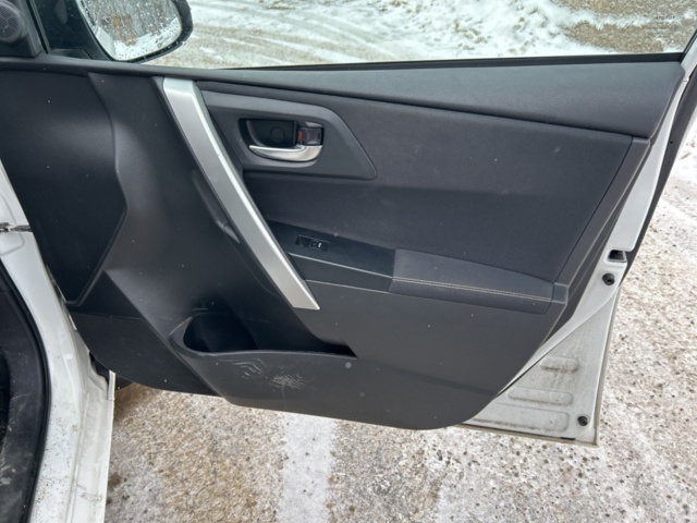 1454956-32 Toyota Auris Touring Sports Hybrid e-CVT, 136hk, 2015