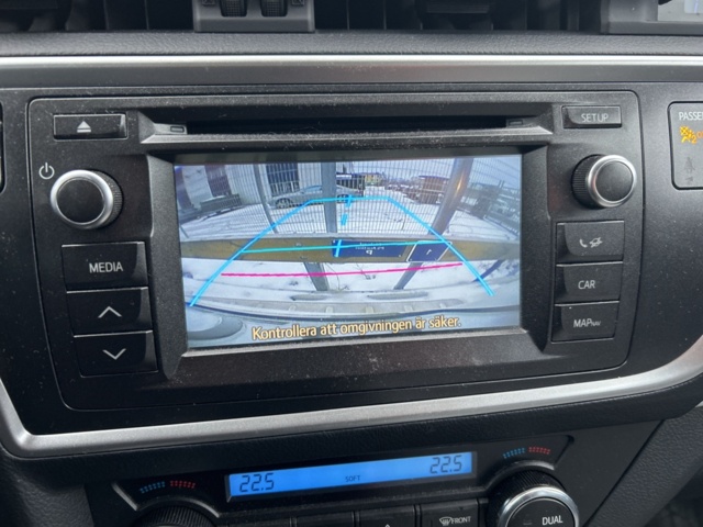 1454956-18 Toyota Auris Touring Sports Hybrid e-CVT, 136hk, 2015