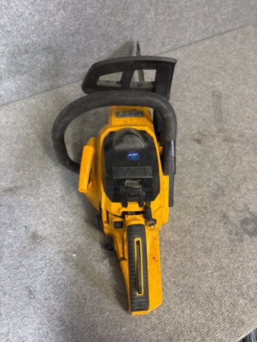 1443826-9 DeWalt miter saw and Stiga chainsaw