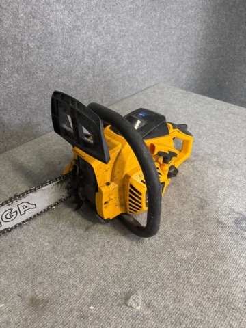 1443826-10 DeWalt miter saw and Stiga chainsaw