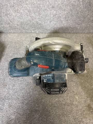 1443827-7 Bosch power tool package, saw, drill, clipper