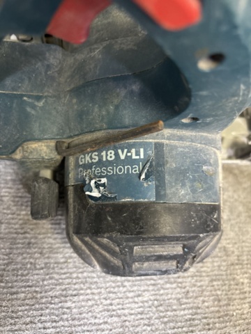 1443827-8 Bosch power tool package, saw, drill, clipper