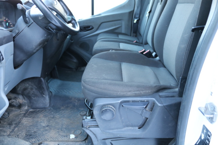 1416789-55 Ford Transit 310 Chassis Cab 2.0 TDCi Manual, 130hp, 2018