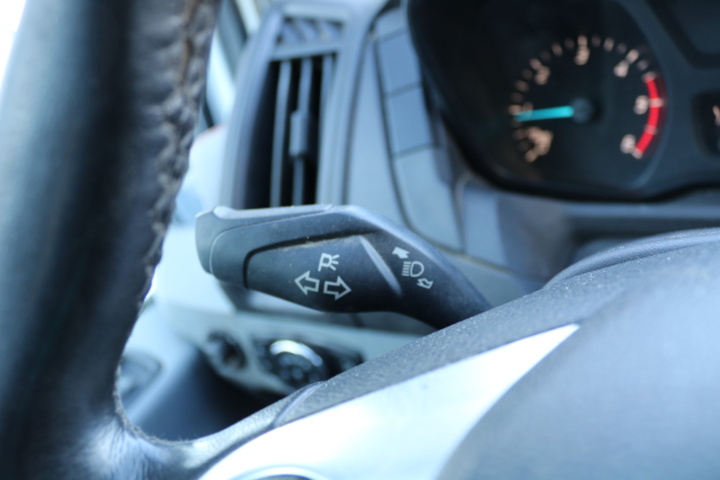 1416789-61 Ford Transit 310 Chassis Cab 2.0 TDCi Manual, 130hp, 2018