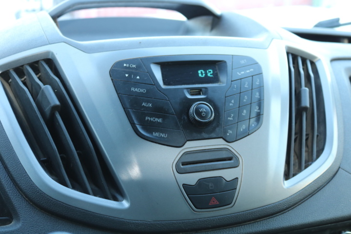 1416789-75 Ford Transit 310 Chassis Cab 2.0 TDCi Manual, 130hp, 2018