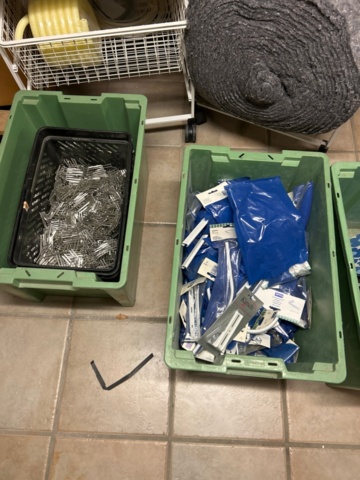 1411041-4 Samling med inredning, förvaring och gardintillbehör