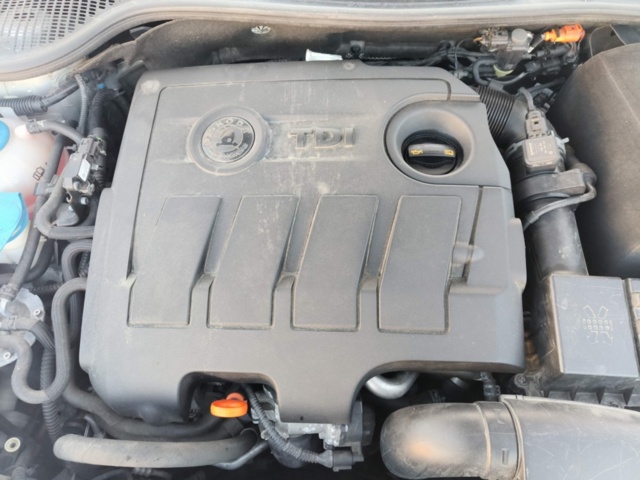 1401319-50 Škoda Octavia Combi 1.6 TDI Manual, 105hp, 2010