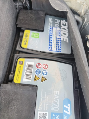 1401319-52 Škoda Octavia Combi 1.6 TDI Manual, 105hp, 2010