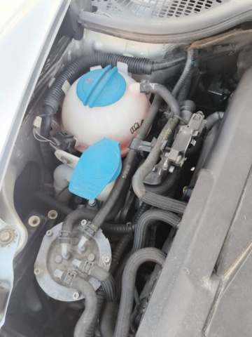 1401319-54 Škoda Octavia Combi 1.6 TDI Manual, 105hp, 2010