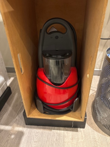 1411003-4 Strykbord och ångmaskin - Battistella Urano 98, Laurastar Lift