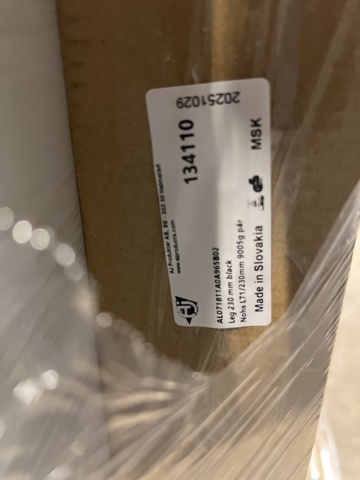 1483074-7 Changing room 1900x1200x550mm