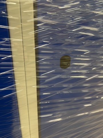 1483074-8 Changing room 1900x1200x550mm