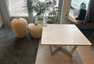 1411025 Soffbord samt diverse vaser - Cane-line