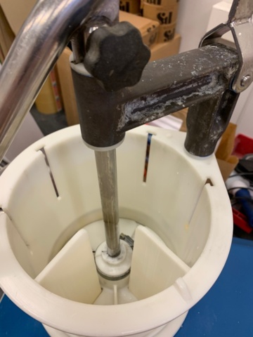 1378225-6 Vegetable cutter Poured RG-7