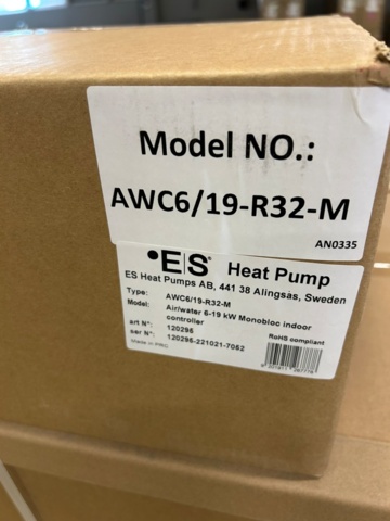 1483326-8 12kW luft/vatten värmepump från Energy Smart anslut till värmesystem, ink bufferttank! K65