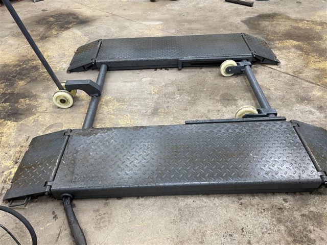 1471215-5 Scissor lift – Nordic by EAE – EE-MR30