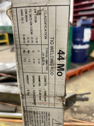 1471217-17 Mig welder with metal storage and accessories – Randback – TwinMIG 190