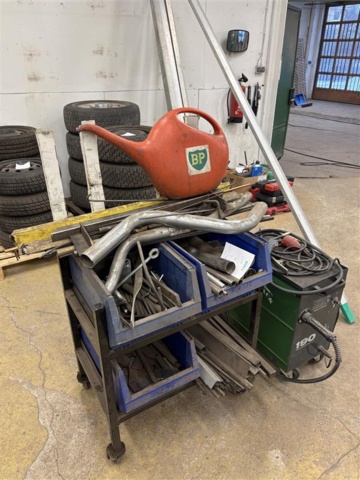 1471217-3 Mig welder with metal storage and accessories – Randback – TwinMIG 190