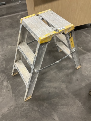 1472986-1 Trappstege - WIBE