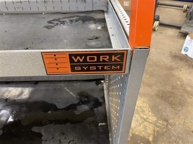 1471222-3 Serviceinredning med hyllor och mikrovågsugn - Work System