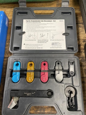 1471223-5 Tool section – hand tools, special tools and service kits