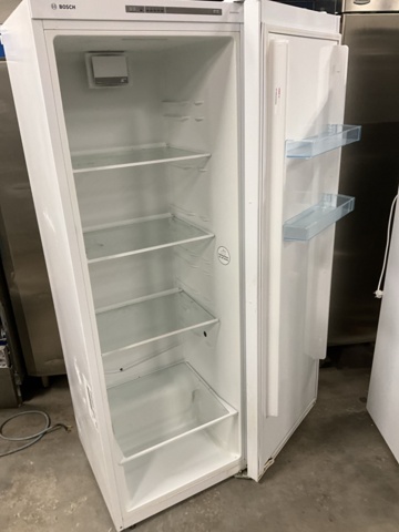 1472992-6 Refrigerator - Bosch
