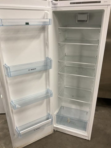 1472993-3 Refrigerator - Bosch