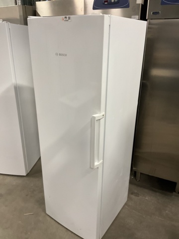 1472993-6 Refrigerator - Bosch