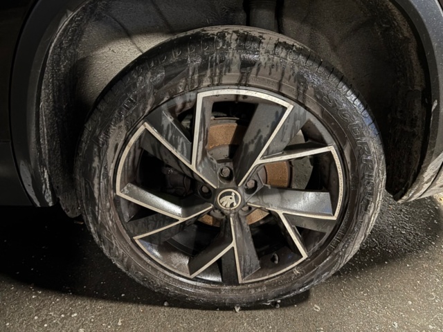 1483380-19 Škoda Kodiaq 7-Seater 2.0 TDI SCR 4x4 DSG Sekventiell - 2020 (reparationsobjekt)