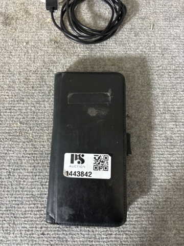 1443842-2 Smartphone with accessories - Motorola