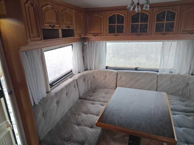 1483498-49 Caravan Hobby 561 Tk Prestige -92