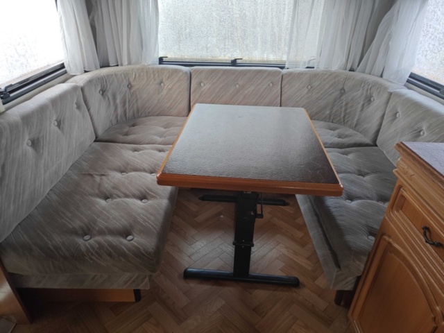 1483498-51 Caravan Hobby 561 Tk Prestige -92