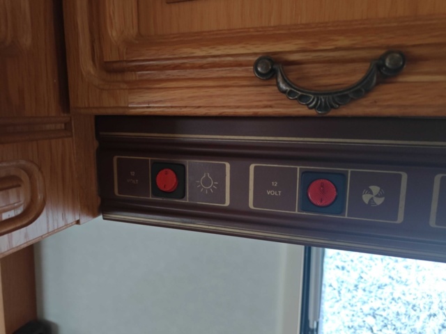 1483498-55 Caravan Hobby 561 Tk Prestige -92