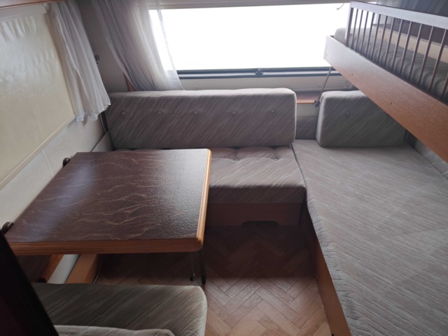 1483498-60 Caravan Hobby 561 Tk Prestige -92