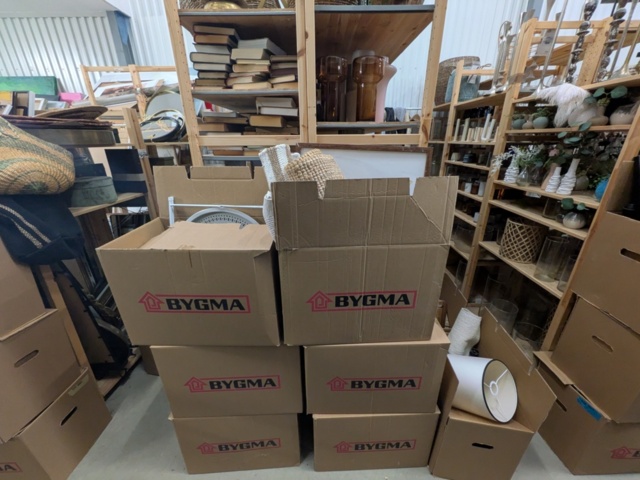 1256100-26 Homestyling lager 1, möbler, krukor, mattor, tavlor, prydnad, lampor m.m