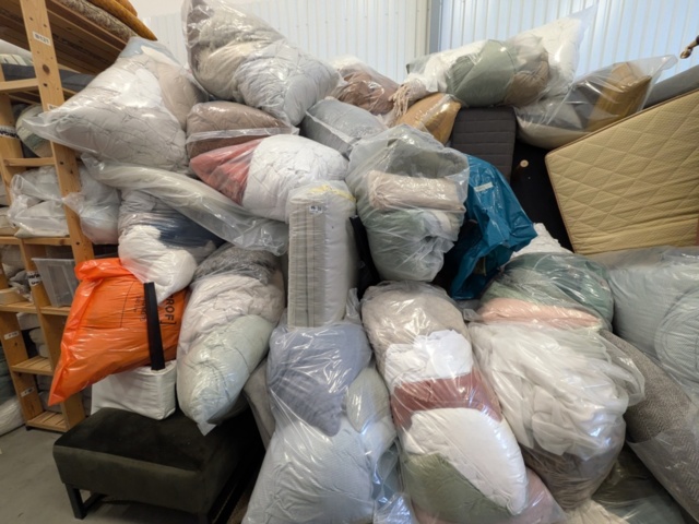 1256101-4 Homestyling lager 2, sängar, sängtextil, kuddar, möbler, matstolar