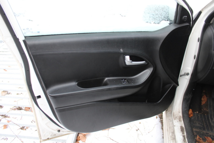 1483509-10 Kia Picanto 1.0 Manual, 2015, repair item (FLE147)