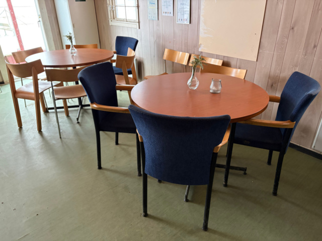 1476220-2 Cafémöbler