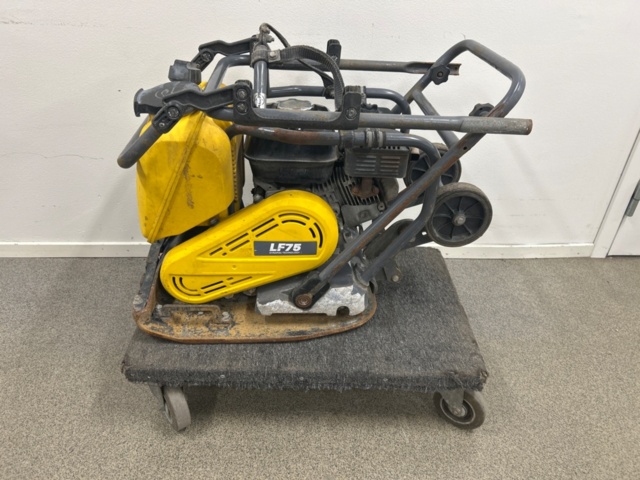 1368643-1 Markvibrator Atlas Copco LF 75 -2016