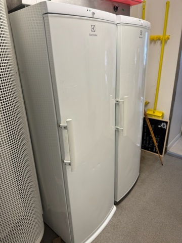 1405499-1 Frysar 2 st - Electrolux