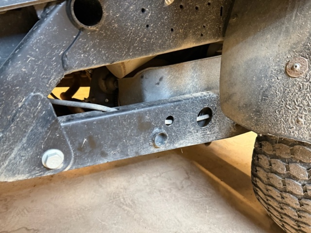 1405513-24 Arbets- och transportfordon - John Deere HPX815E