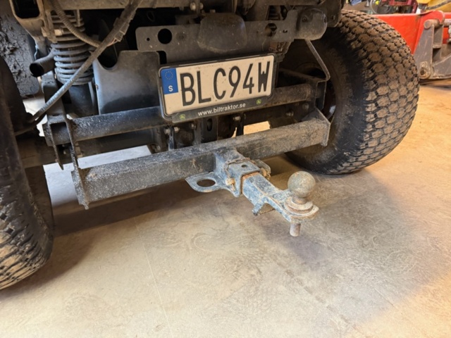 1405513-27 Arbets- och transportfordon - John Deere HPX815E