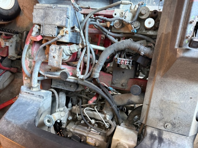 1405517-3 Riding Mower - Toro Greensmaster 3250D