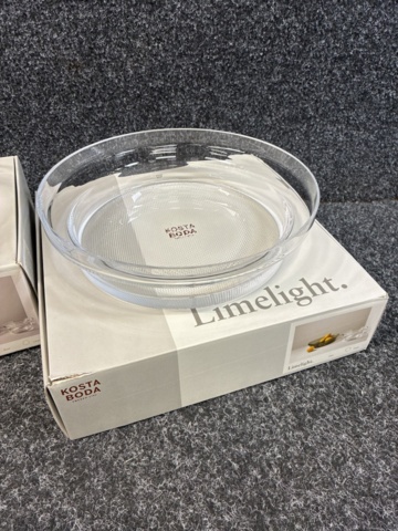 1483513-2 2 glass bowls, Kosta Boda