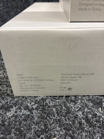 1483513-7 2 glass bowls, Kosta Boda