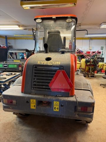 1405524-5 Hjullastare - Everun ER16