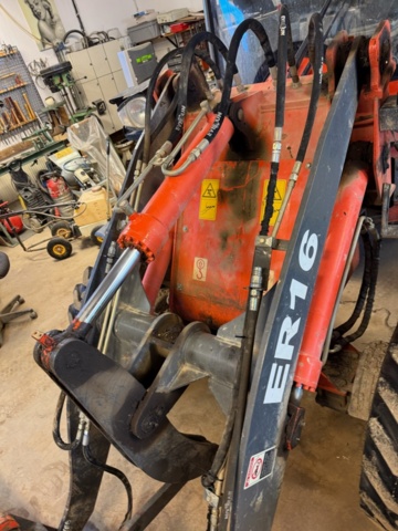 1405524-13 Hjullastare - Everun ER16