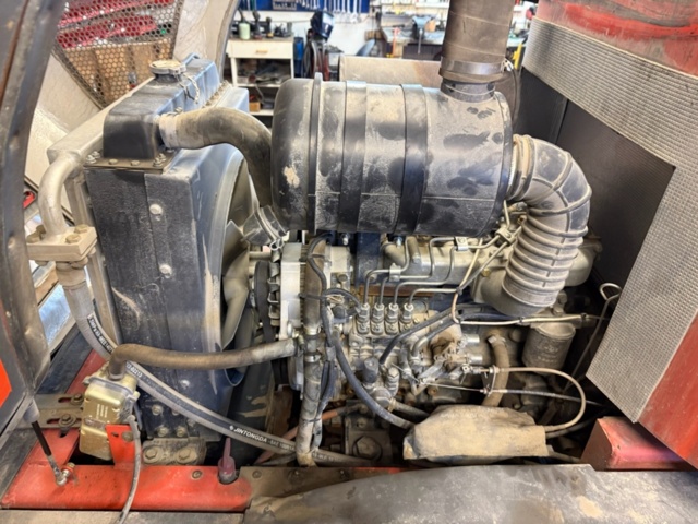 1405524-21 Hjullastare - Everun ER16