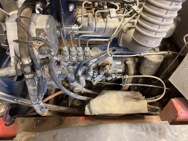 1405524-22 Hjullastare - Everun ER16